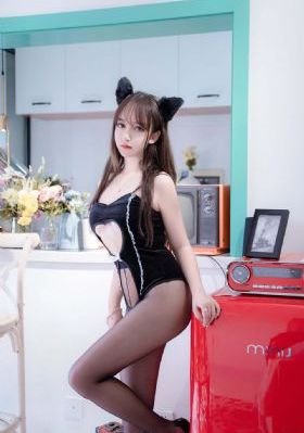 摸她下面她慢慢张开腿了-日韩中字免费观看最新