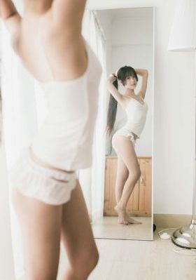 女人被草视频-超清啦啦啦在线播放